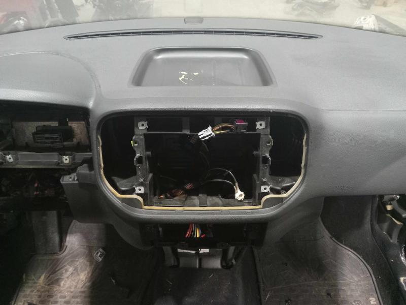 2009-2011 Volkswagen Tiguan Dashboard Panel Dash Pad Black OEM 5N1857001J6T6