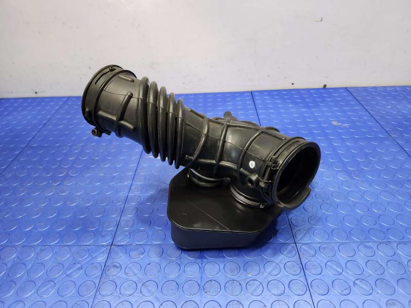 2011 Mazda CX-9 Air Intake Tube/Resonator