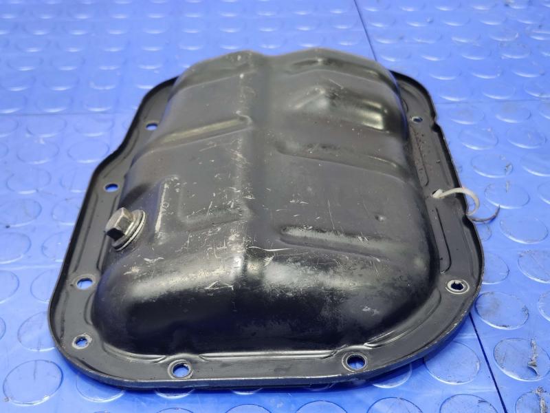 2010 Toyota Prius Oil Pan