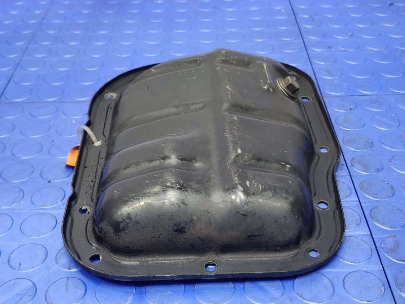 2010 Toyota Prius Oil Pan