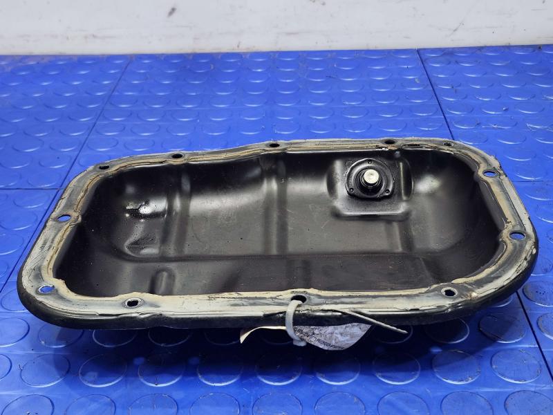 2010 Toyota Prius Oil Pan