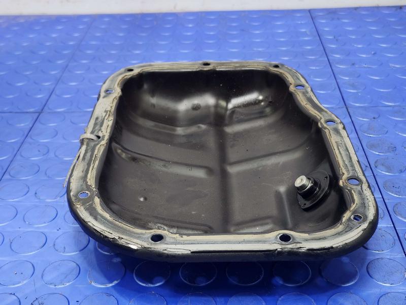 2010 Toyota Prius Oil Pan