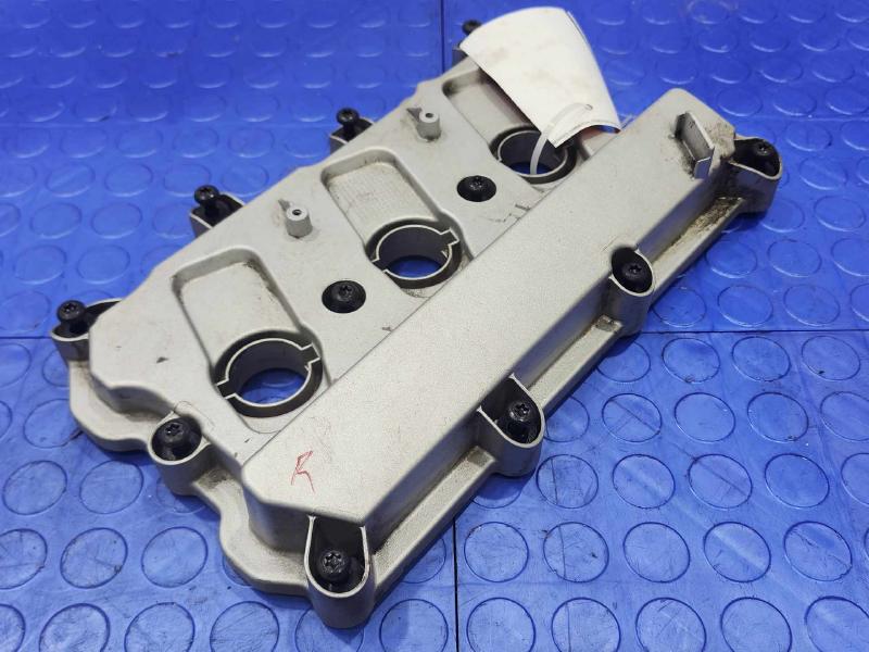 2017 Audi Q7 Valve Cover