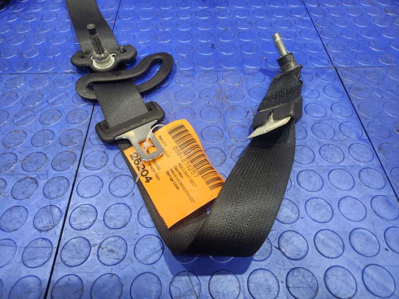 2013 Nissan Pathfinder Rear Seat Belt