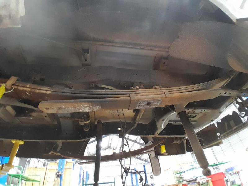 2011 Ford F-250 Super Duty Leaf Spring Rear