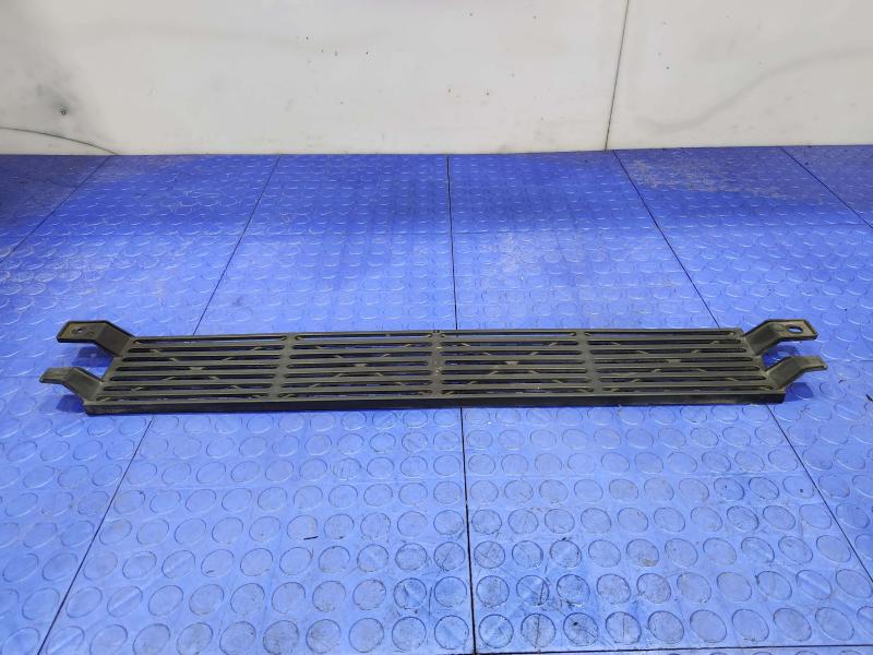 2015-2018 Ford Edge 3.5L Engine Radiator Air Seal Genuine OEM F2GZ8349A
