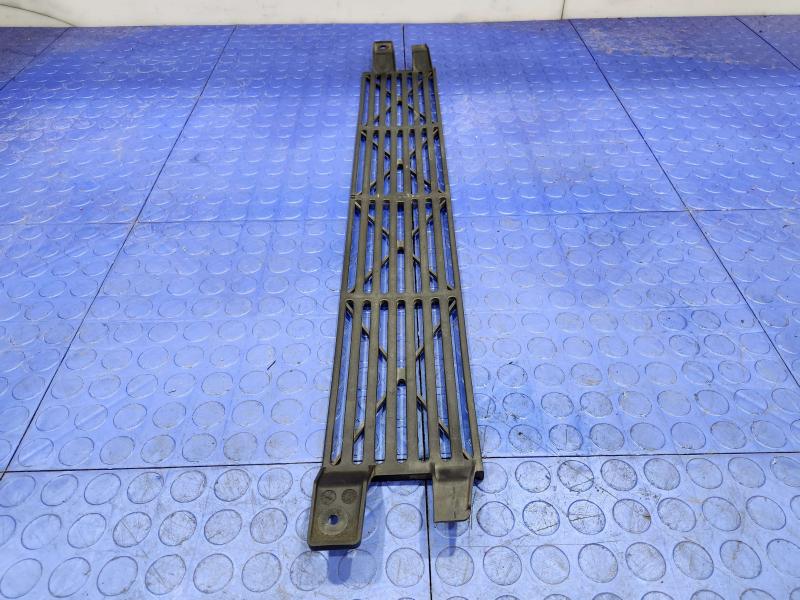 2015-2018 Ford Edge 3.5L Engine Radiator Air Seal Genuine OEM F2GZ8349A