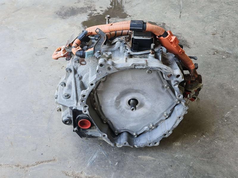 2015 Toyota Prius Transmission Assy.