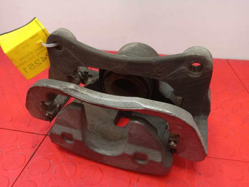 2016 Chrysler 200 Caliper