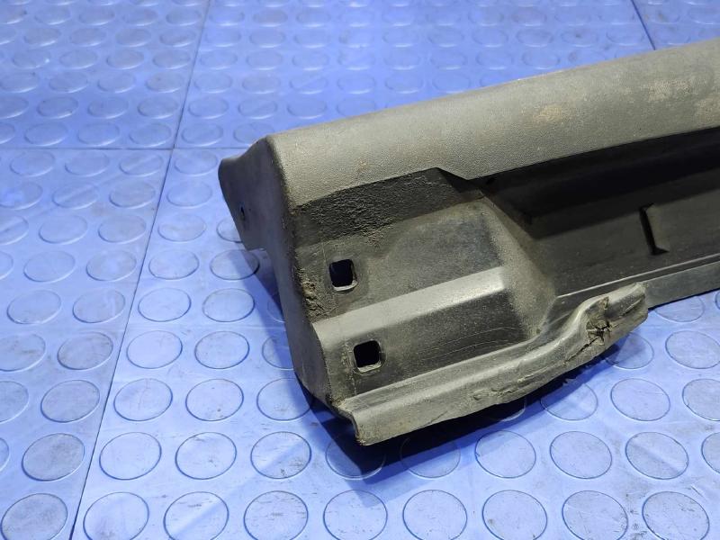 2008 Lexus RX400 Hybrid Rocker Moulding