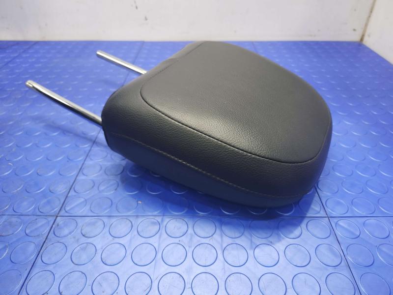 2018 Jeep Compass Headrest