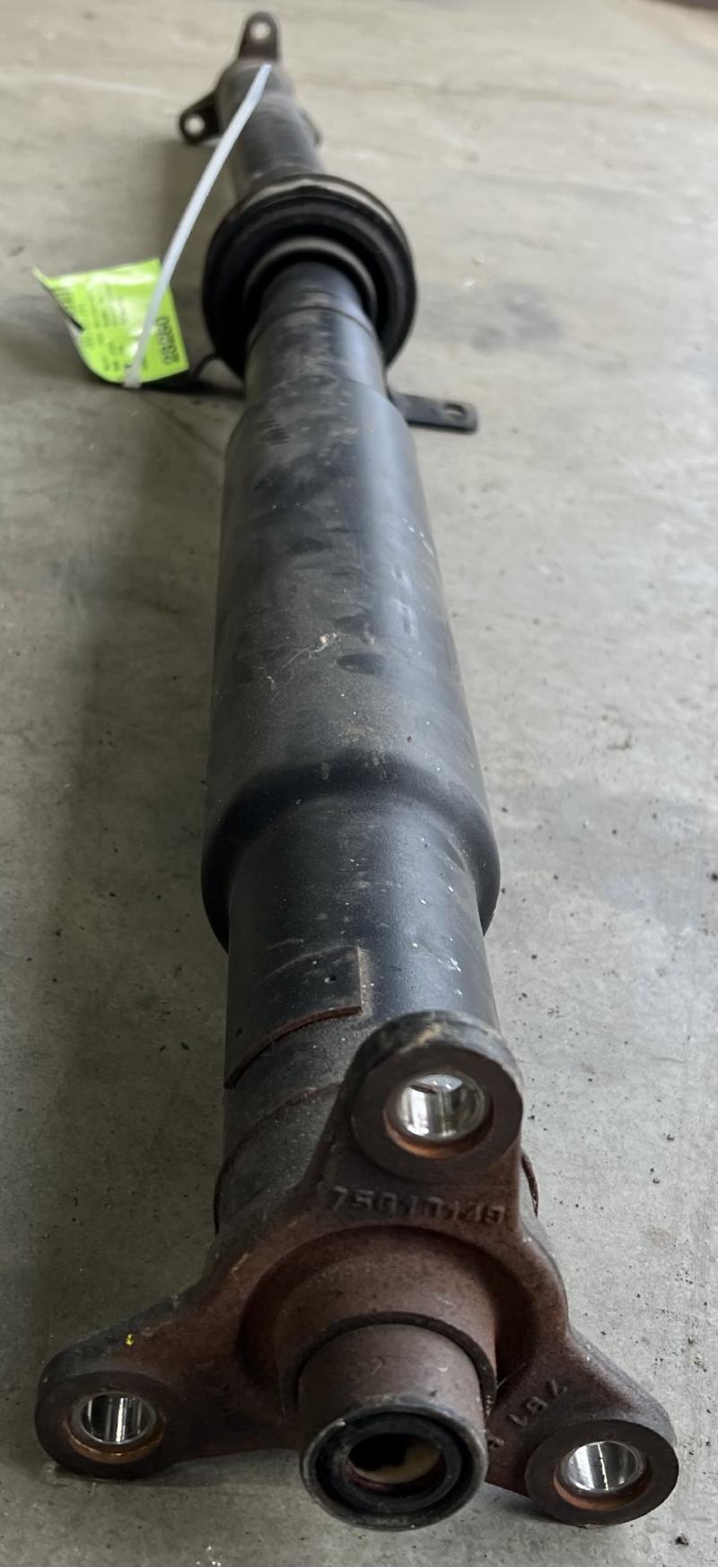 2007 - 2009 Jaguar XK XKR Rear Driveshaft Propeller Shaft Assembly OEM C2P16566
