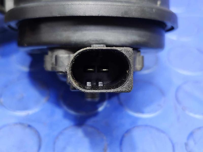 2009-2016 Audi A4 High Note Horn Assembly Genuine OEM Part 8T0951223