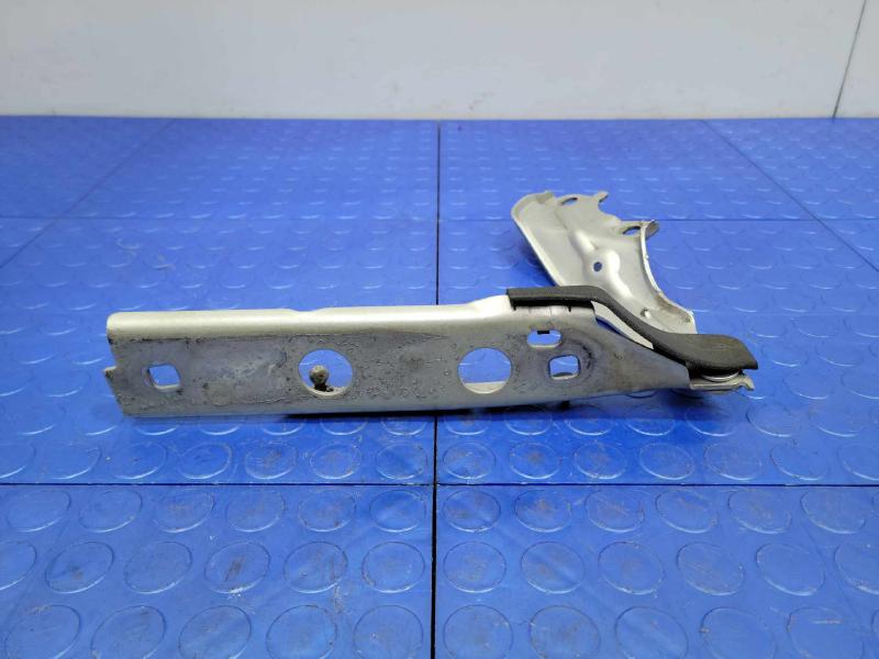 2015 Audi A6 Hood Hinge