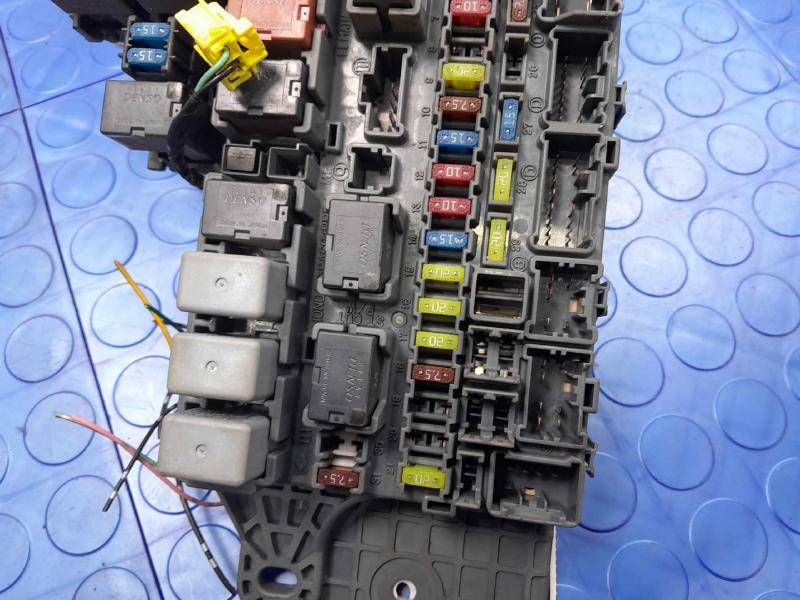 2007-2008 Honda Fit Cabin Fuse Box Relay Junction Block Genuine OEM Part