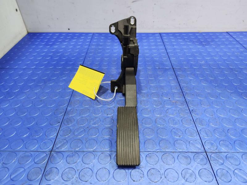 2015 Jeep Grand Cherokee Pedal Assembly