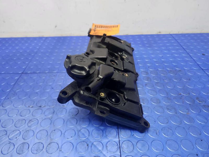 2015 Nissan Juke Valve Cover