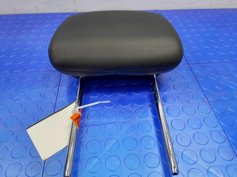 2017 Lincoln MKC Headrest