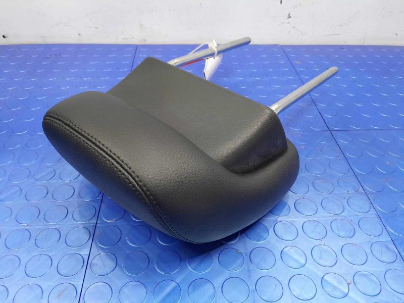 2017 Lincoln MKC Headrest