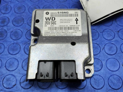 2011 Dodge Durango SRS Restraint Control Module Genuine OEM Part 68025610AG