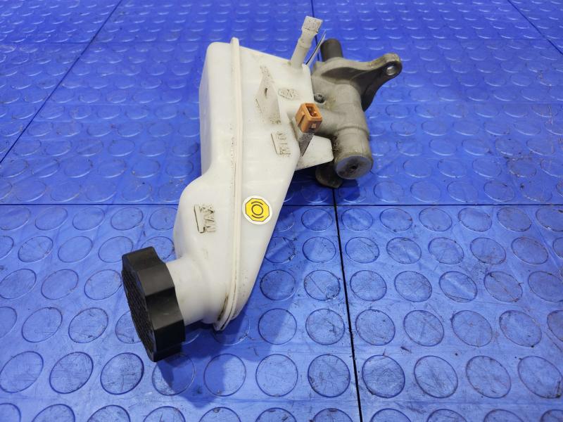 2019 Hyundai Kona Master Cylinder
