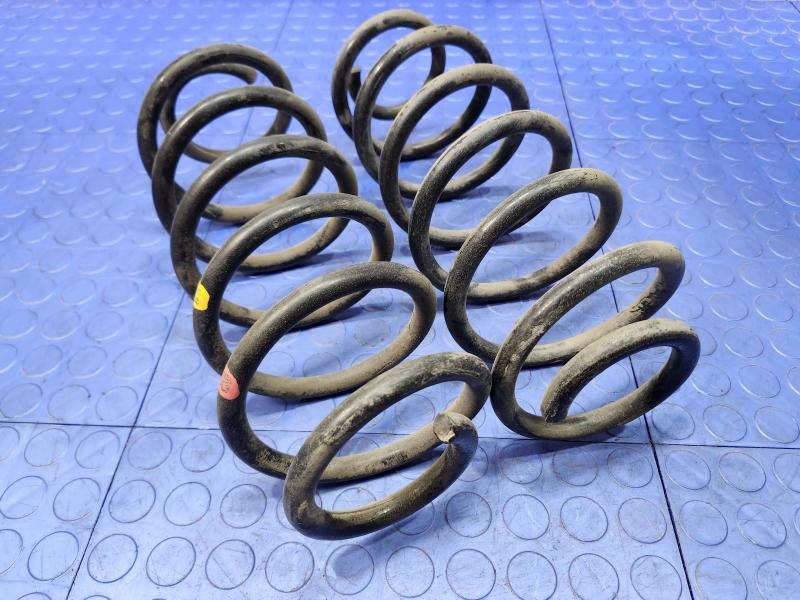 2011 Toyota Prius Coil/Air Spring