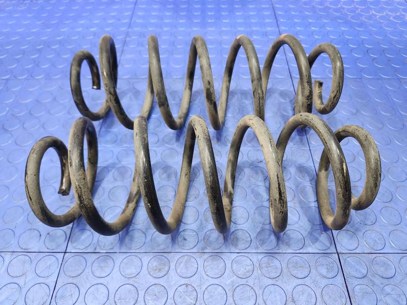 2011 Toyota Prius Coil/Air Spring