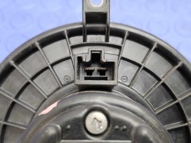 2009 Volkswagen Routan Blower Motor