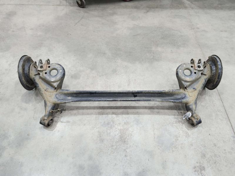 2013 Toyota Prius Beam Axle