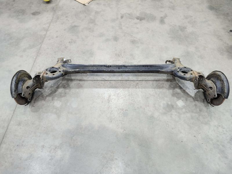 2013 Toyota Prius Beam Axle