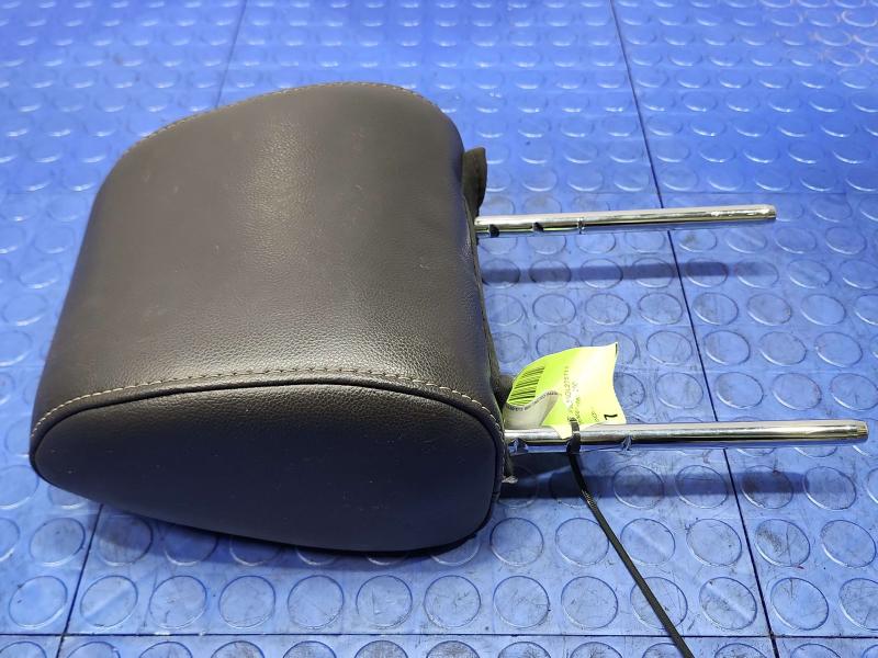 2016 Ford Focus Headrest