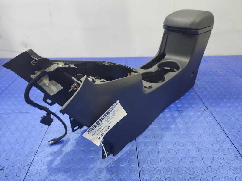 2014 Chevrolet Cruze Front Console