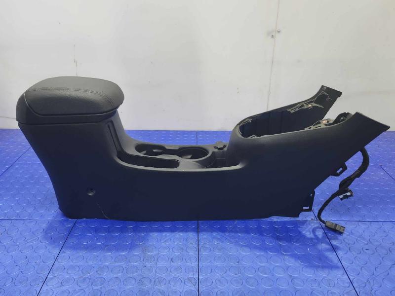 2014 Chevrolet Cruze Front Console