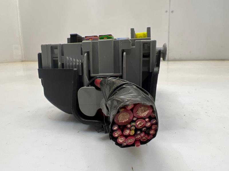 2012 Chevrolet Cruze Cabin Fuse Box