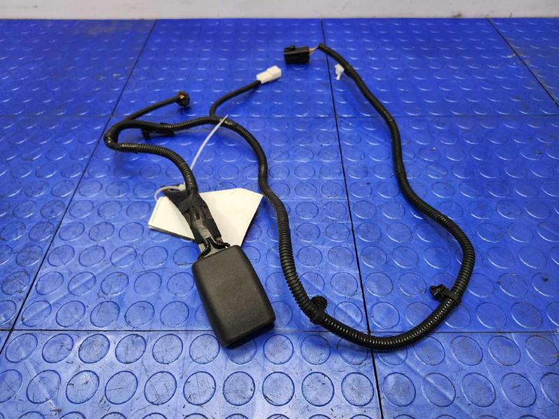 2015 Lexus RX 350 Front Seat Belt