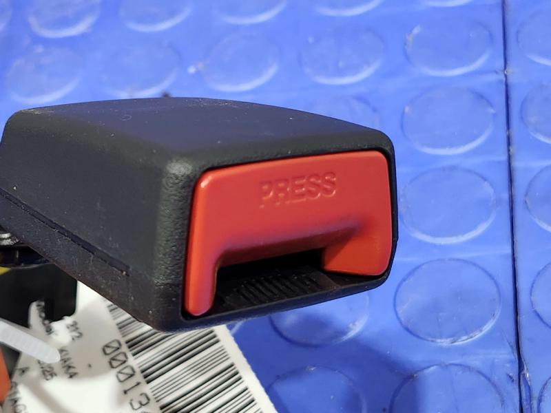 2025 Kia K4 Rear Seat Belt
