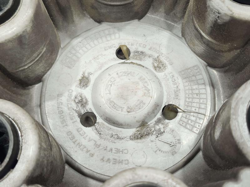 2014 Chevrolet Silverado 1500 Center Cap