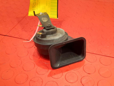 2011-2024 infiniti QX56 Qx80 High Note Horn Assembly Genuine OEM 256101V80A