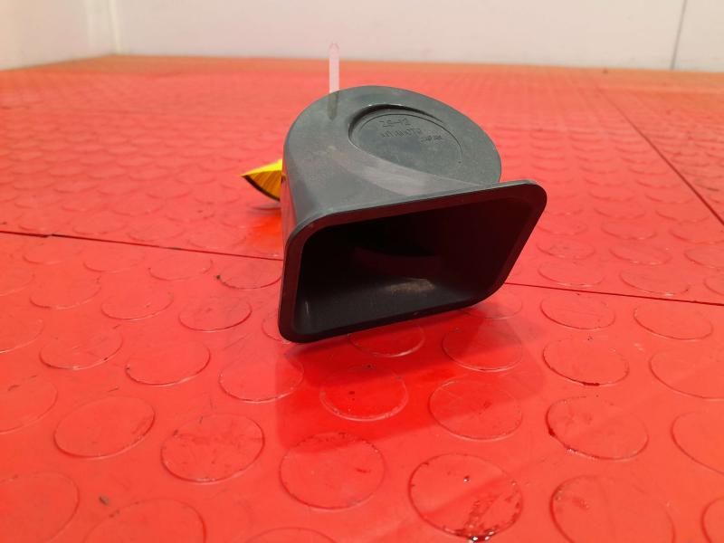 2011-2024 infiniti QX56 Qx80 High Note Horn Assembly Genuine OEM 256101V80A