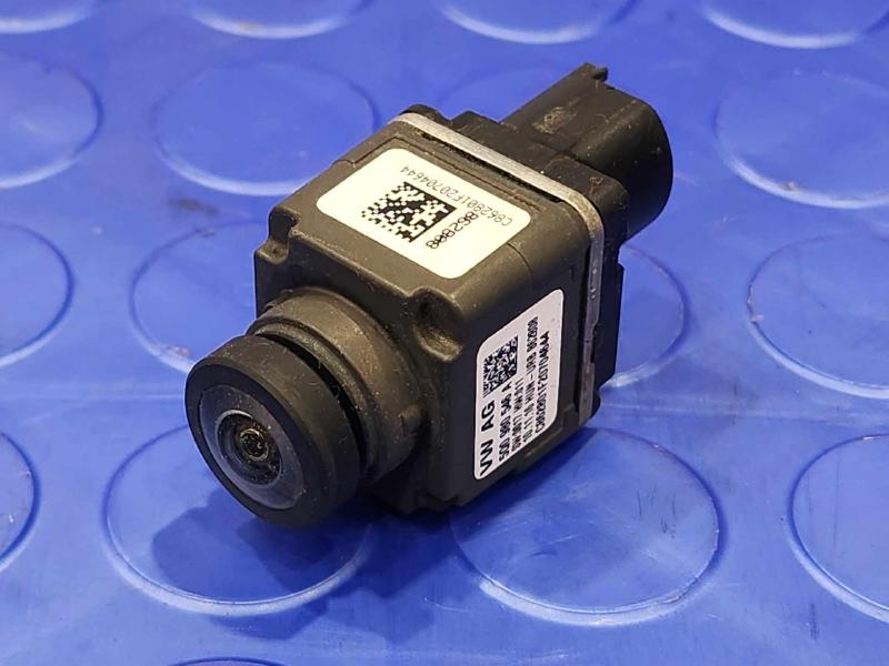 2017 Audi Q7 Camera/Projector