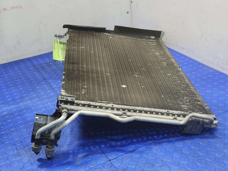 2003 Lincoln Town Car Condenser