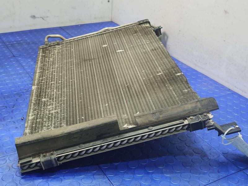 2003 Lincoln Town Car Condenser