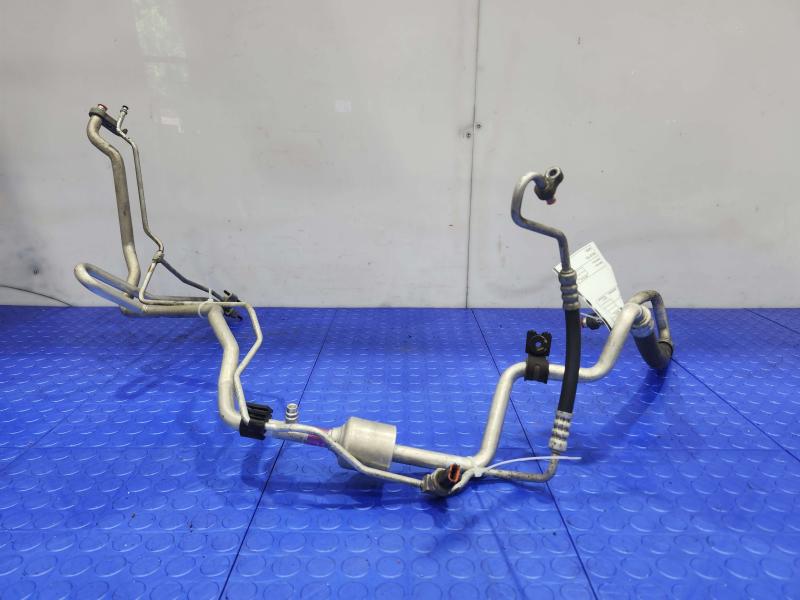 2011 Kia Sorento Air Conditioner Hose