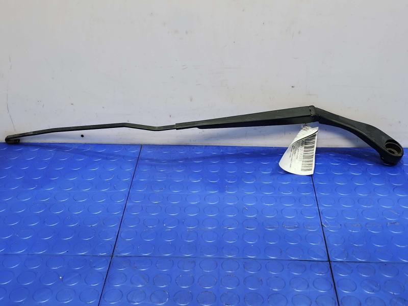 2014 Dodge Journey Wiper Arm