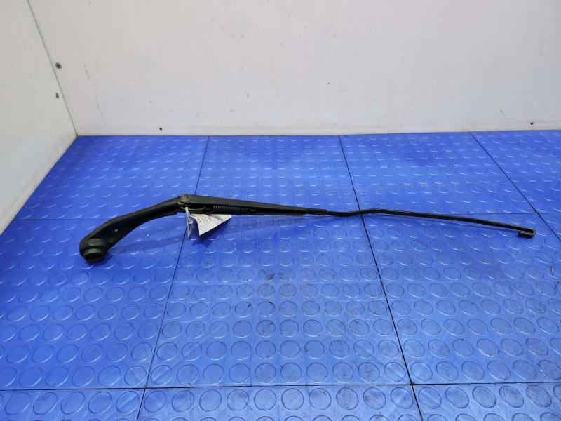 2014 Dodge Journey Wiper Arm