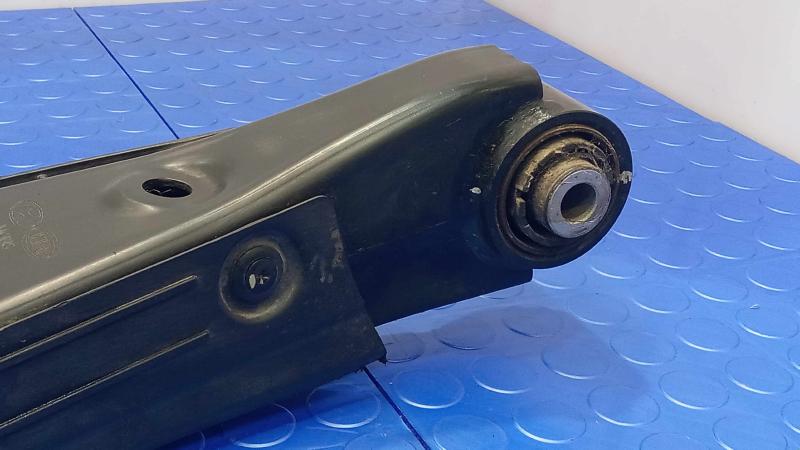 2017 Kia Sorento Lower Control Arm Rr