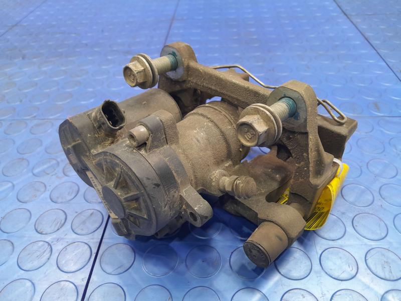 2015 Ford Fusion Caliper