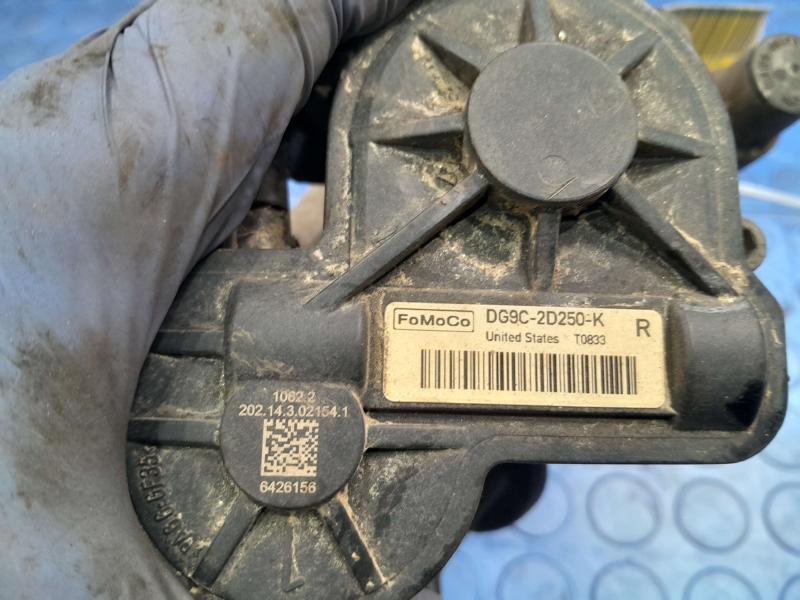 2015 Ford Fusion Caliper