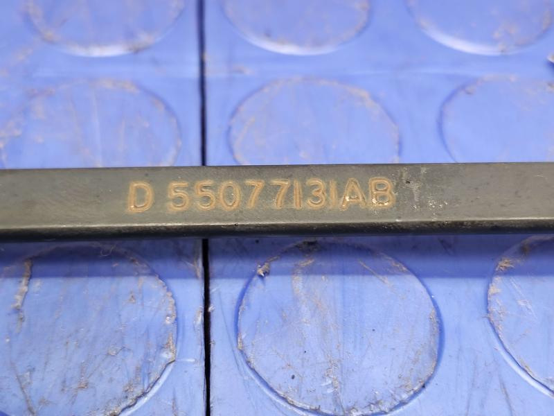 2002 Dodge Ram 1500 Wiper Arm