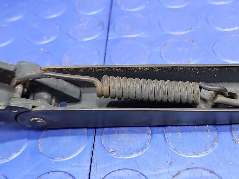 2002 Dodge Ram 1500 Wiper Arm